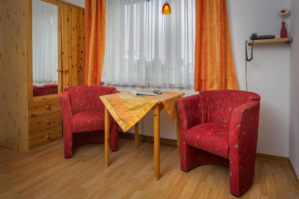 H&H Studio-Apartment Im Stadtteil Ostseeviertel Jedes Apartment Mit Kuechenzeilen - Fahrstuhl Und 24H Check In Greifswald Zewnętrze zdjęcie
